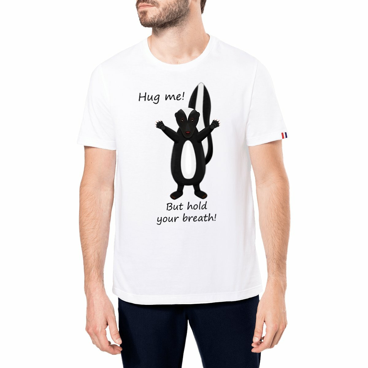 Image front QT Shirt Men | Skunk | Hug Hold Breath