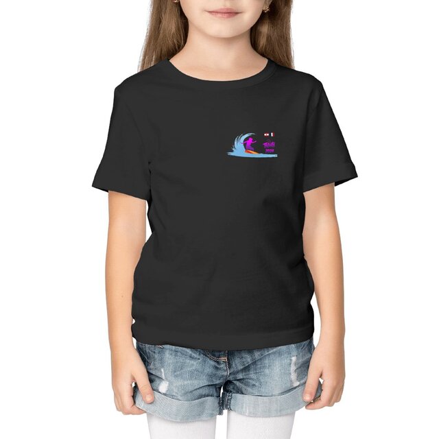 Image front Tahiti 2024 Surf Teahupoo T-shirt Enfant Premium Plus surfeuse - noir