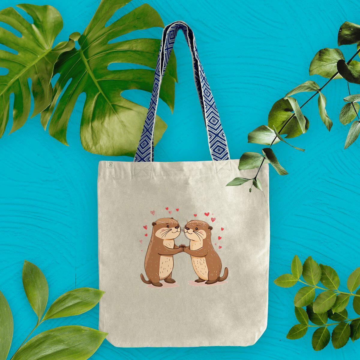 Image front Totebag ethnique : Loutres Amoureuses en Éveil