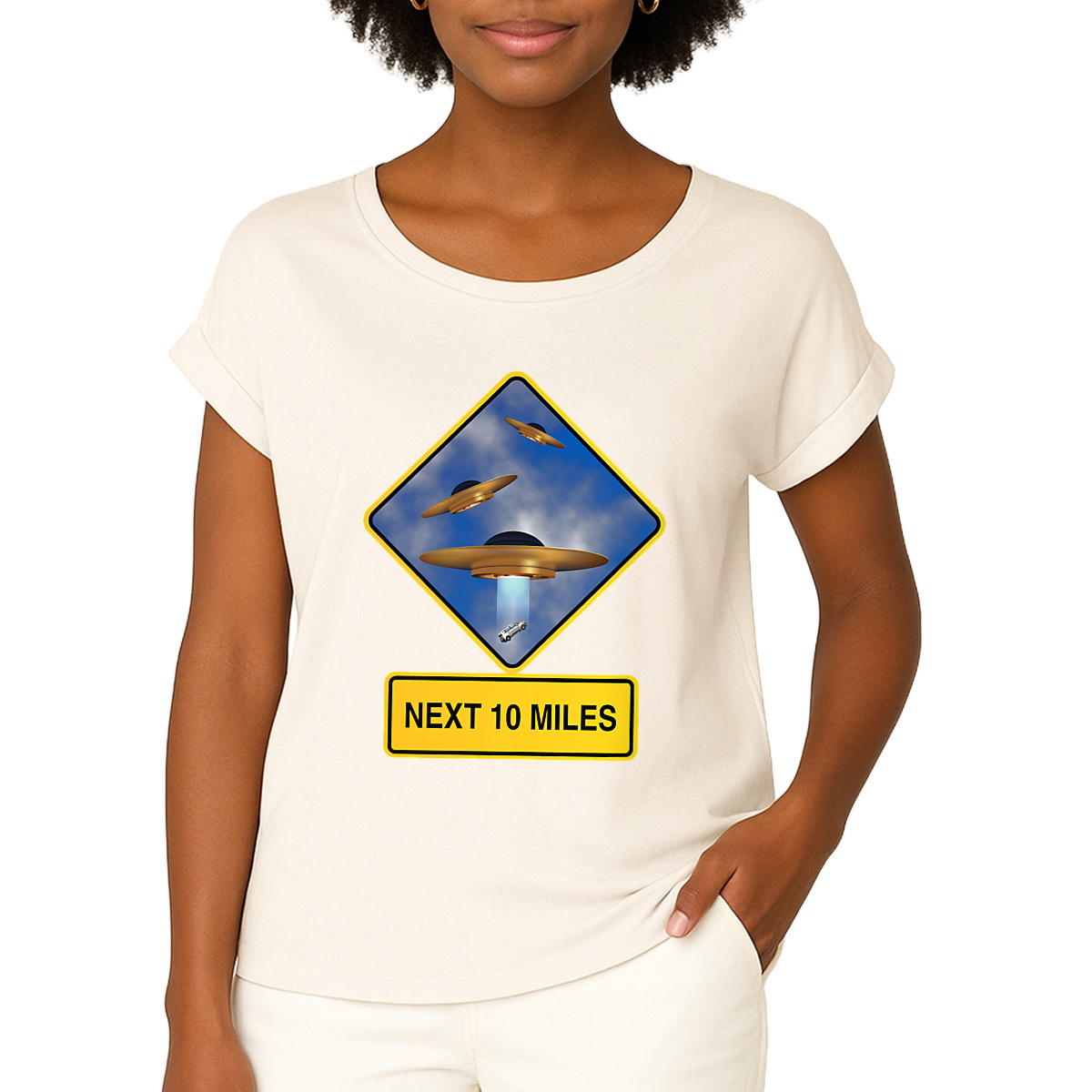 Image front ❀ T-Shirt Mi-Léger Femme Manches à Revers ~Premium ✦ UFO ALERT [🌐 EN] ✨