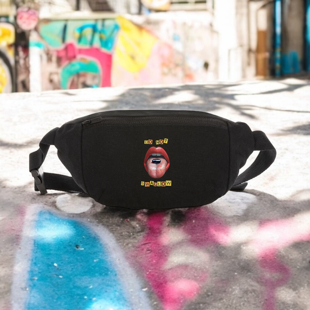 Image front ❀ Sac Banane En Toile Recyclée ✦ BLACK PILL - NE PAS AVALER [🌐 EN] ✨