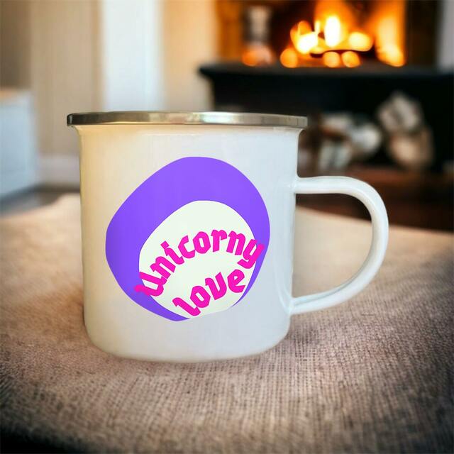 🦄 UNICORNY LOVE 🦄 💜 Mug en métal