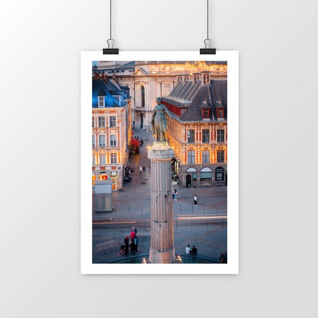 Image front LILLE La déesse