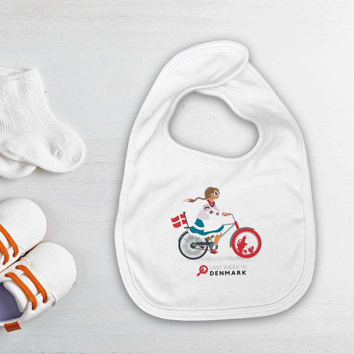 Image front Bib “New Denmark” collection “Irina”