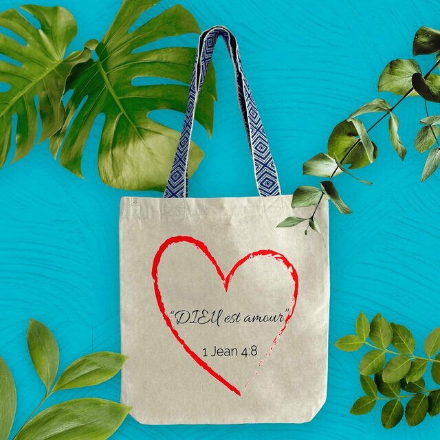 Image front Tote bag chrétien – « Dieu est amour » | 1 Jean 4:8