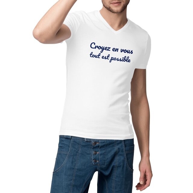 Image front T-shirt végan pour homme Col V - Croyez en vous, tout est possible