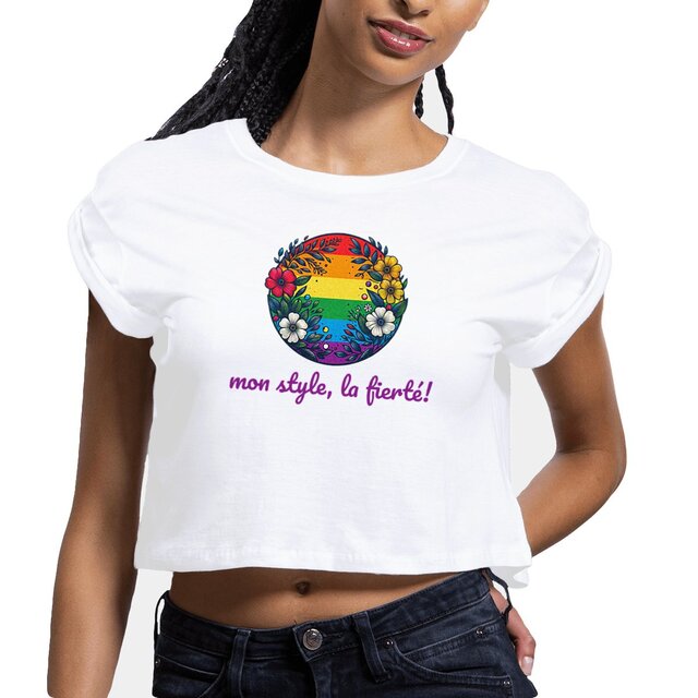 Image front Crop top Femme en coton biologique. Haut femme LGBTQIA+. Un style pour la fierté.