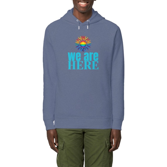Image front Sweat à capuche végan avec poches latérales. Sweat LGBTQIA. Were are here.