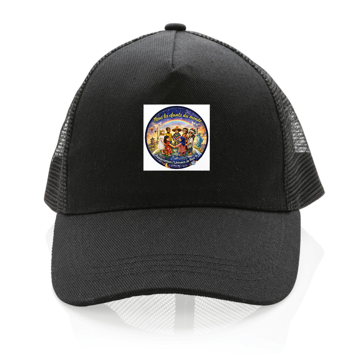  “Achat solidaire : vous soutenez nos projets Casquette Trucker 100% recyclée,