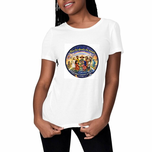 “Achat solidaire : vous soutenez nos projets.”. T-shirt Femme Classique