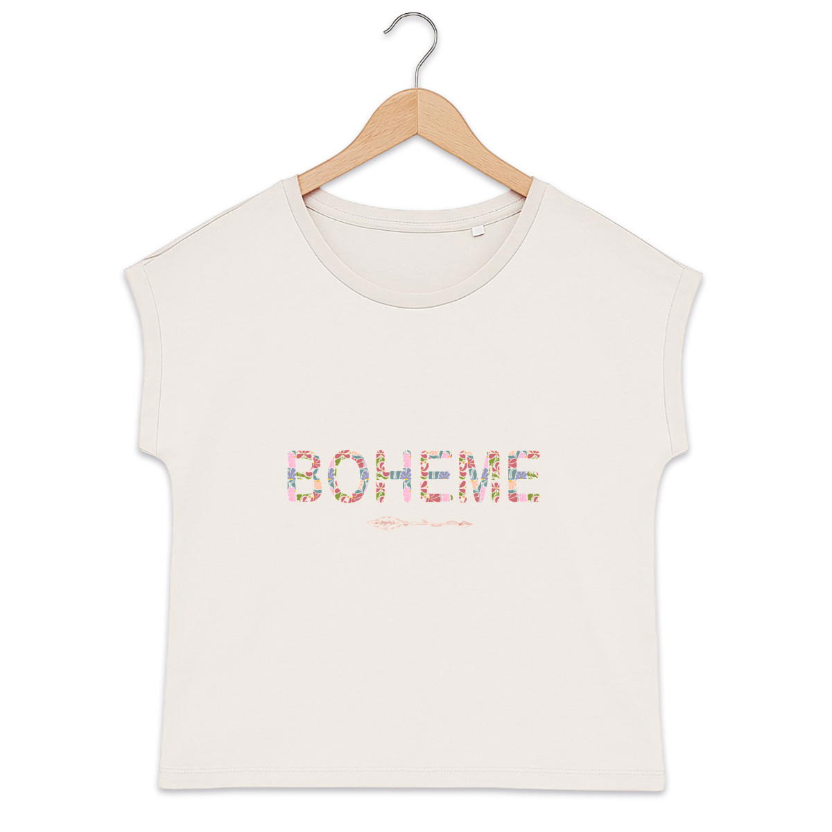 Image front Bohème dans l’âme 🌸 ?  Un t-shirt qui parle de toi, sans en faire trop.🪶✨