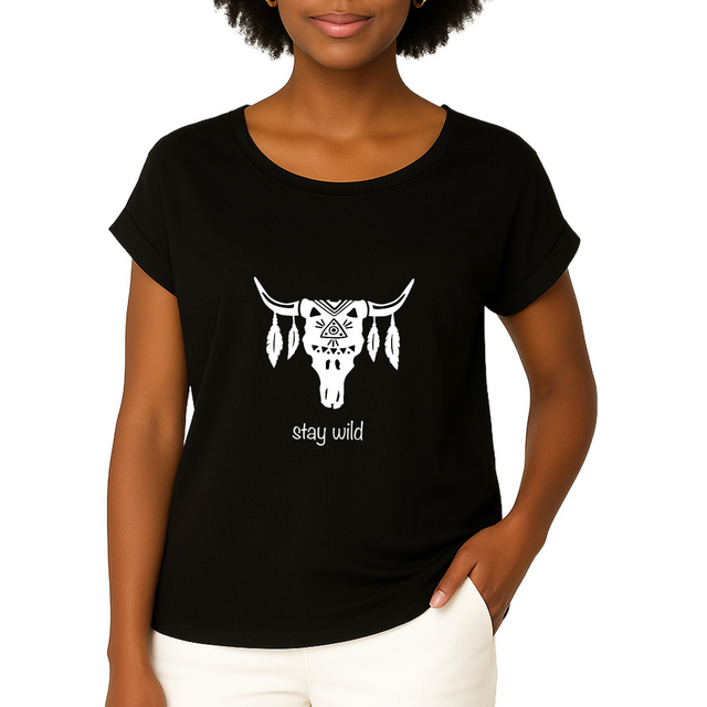 Image front T-shirt "Stay Wild" 🐐🌙✨