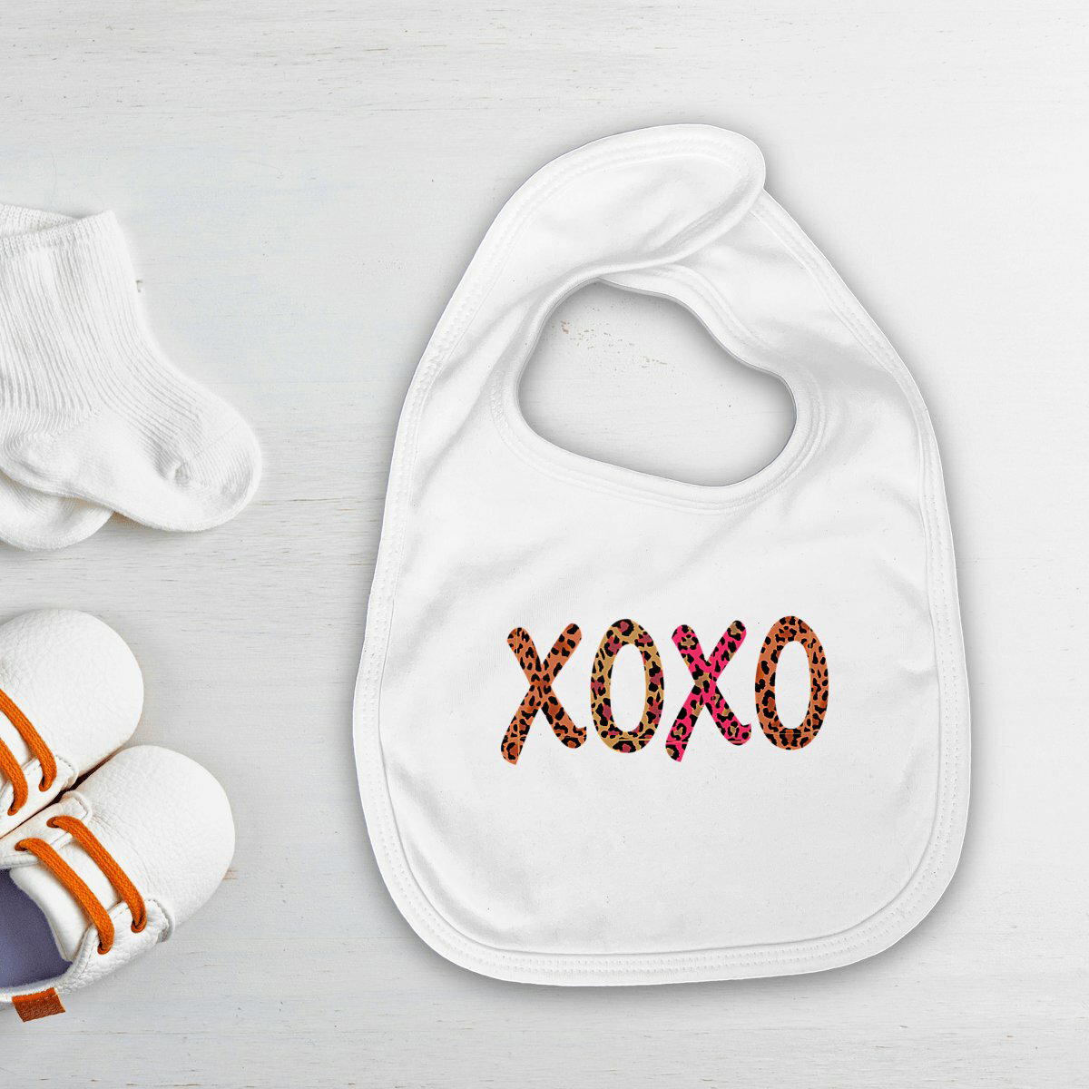 Image front Bavoir baby xoxo