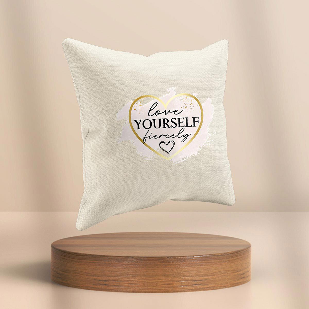 Image front Coussin "love yourself"