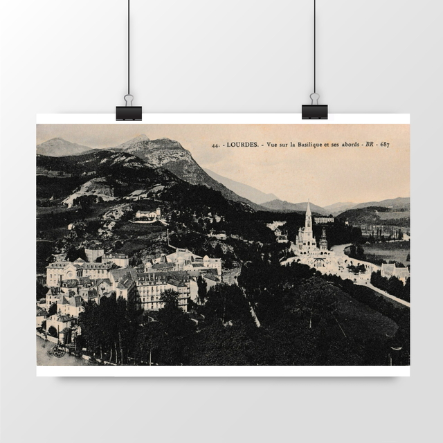 Image front Affiche LOURDES - Vue sur la Basilique et ses abords - 1916