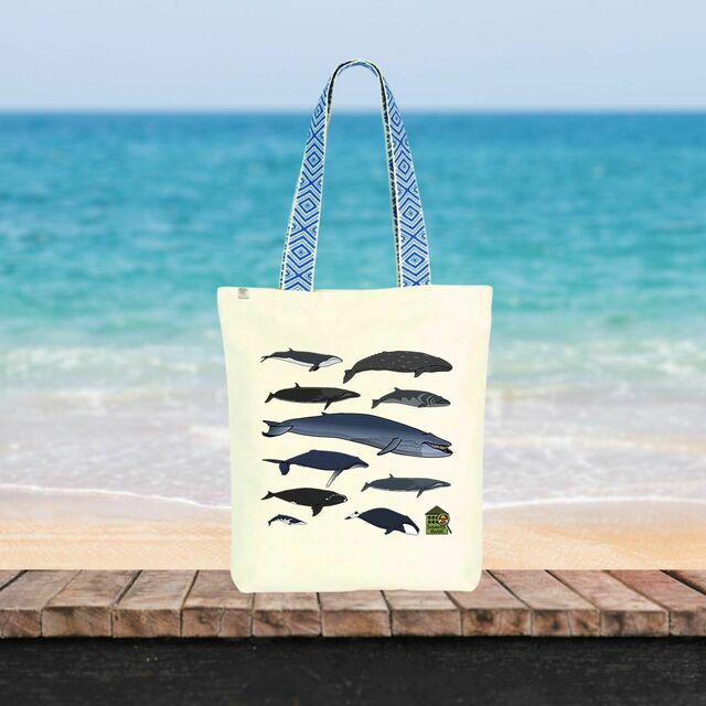 Image front Totebag ethnique - "Baleines du monde entier"