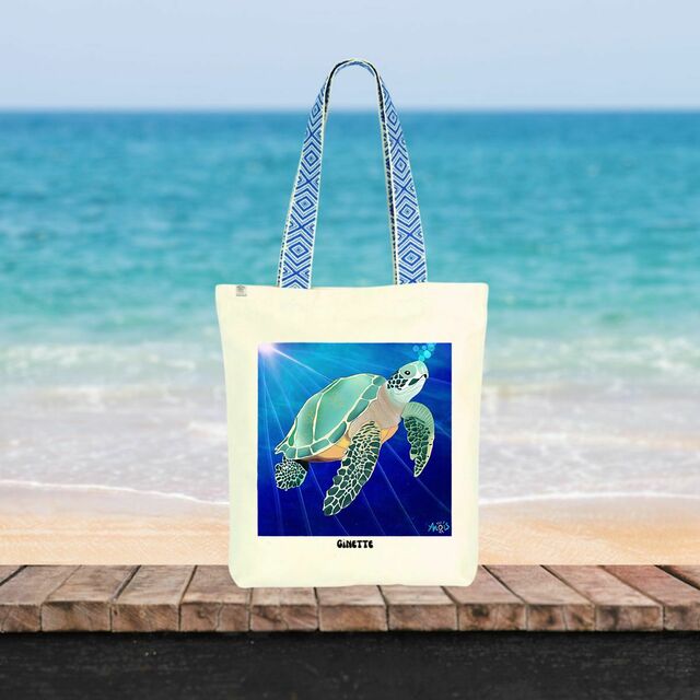 Image front Sac ethnique ~ Tortue dans l'océan