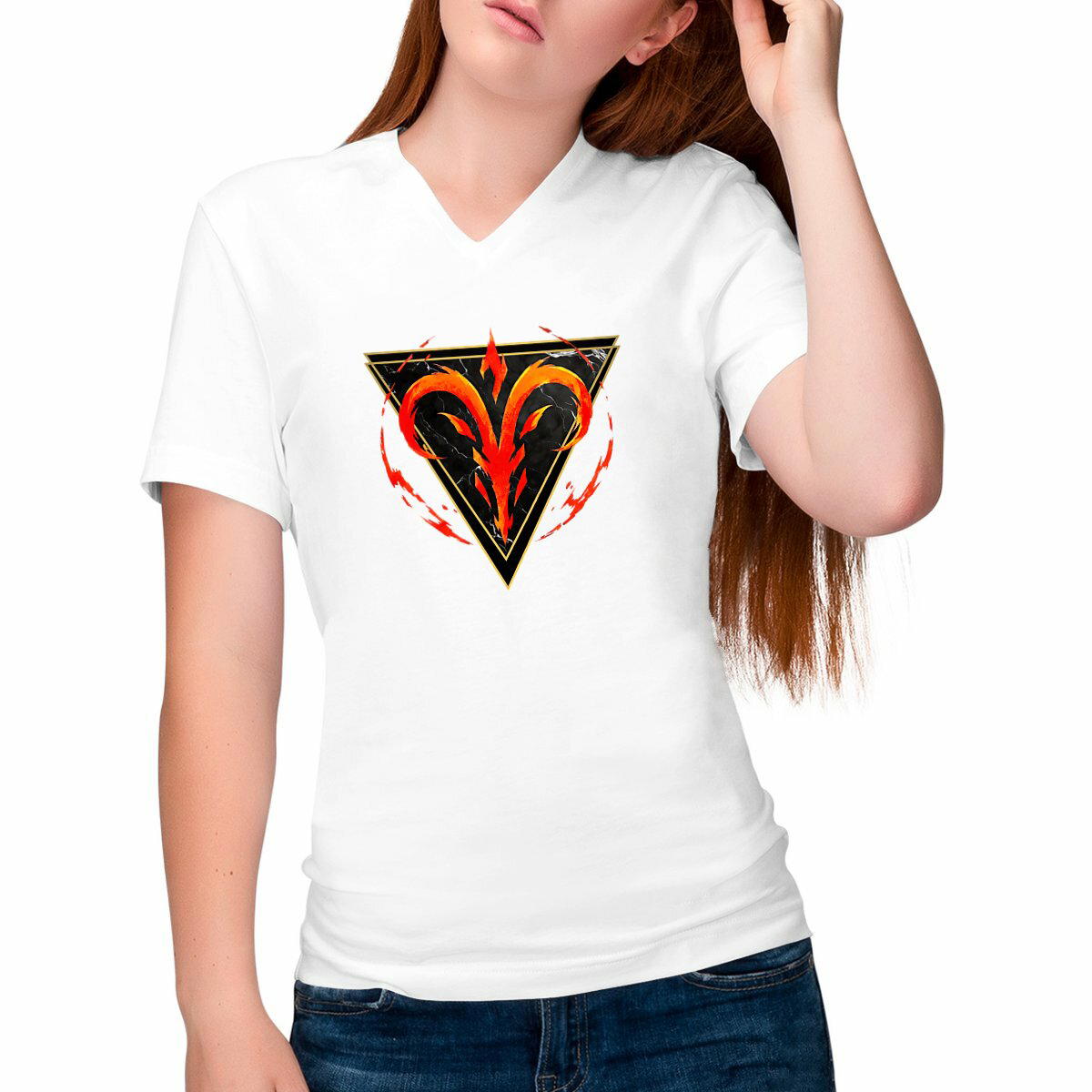 T-shirt Femme Col V : Éveillez votre Bélier avec Kek-Ina