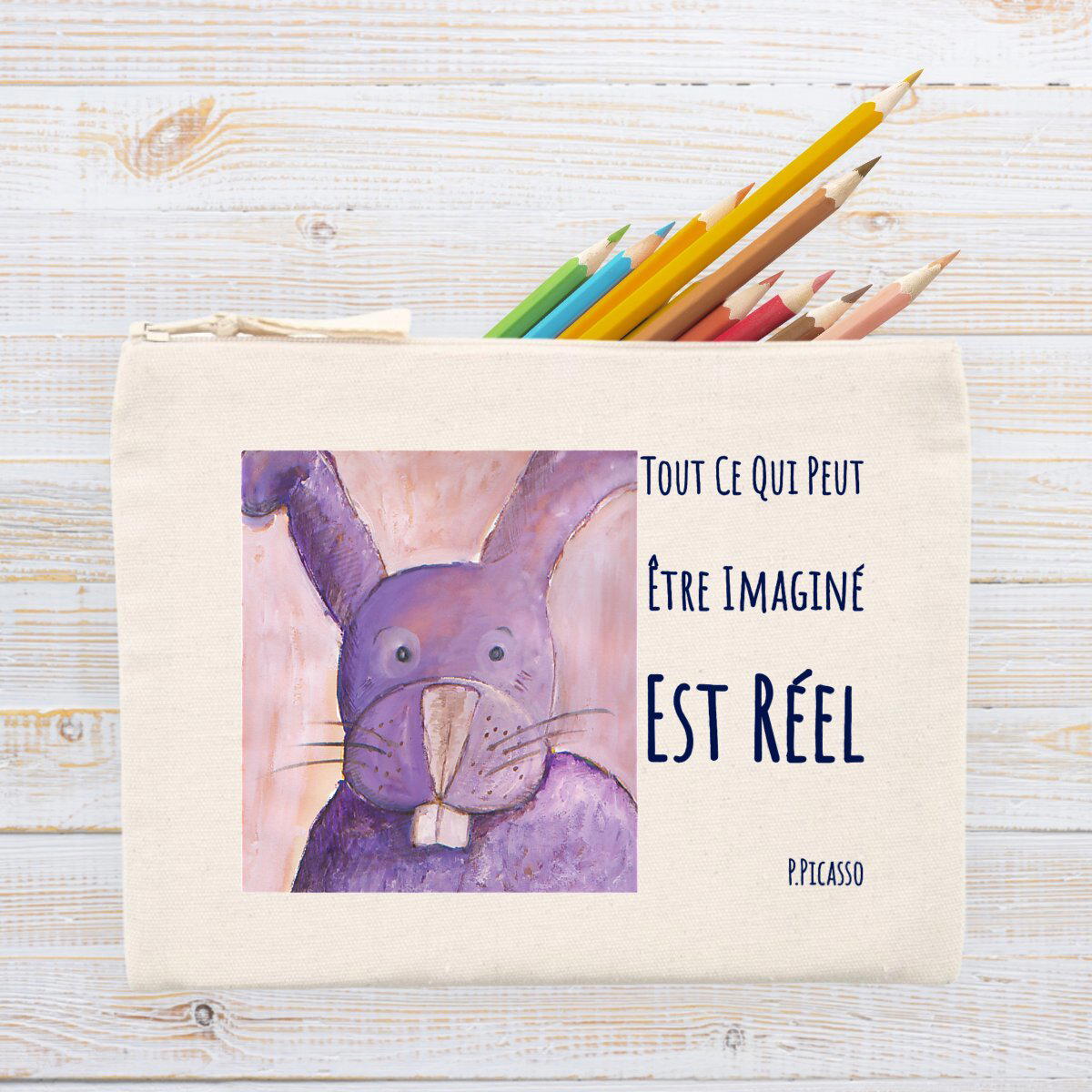 Image front Tout Ce Qui Peut Être Imaginé Est Réel : pochette 80% coton et 20% polyester recyclés