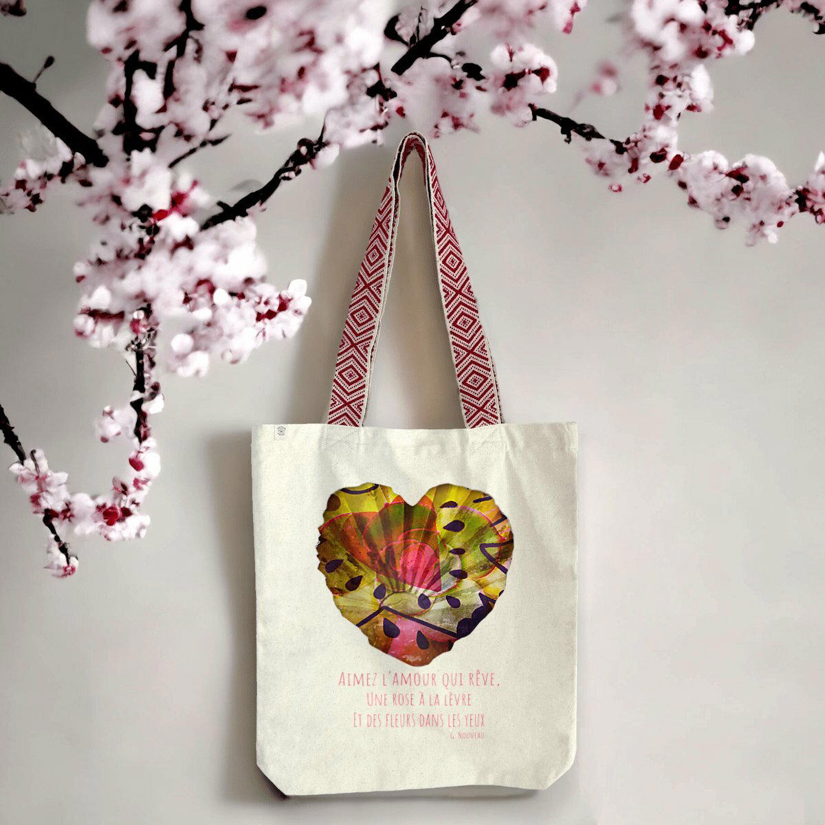 Image front Aimez l’amour qui rêve, totebag éco responsable 