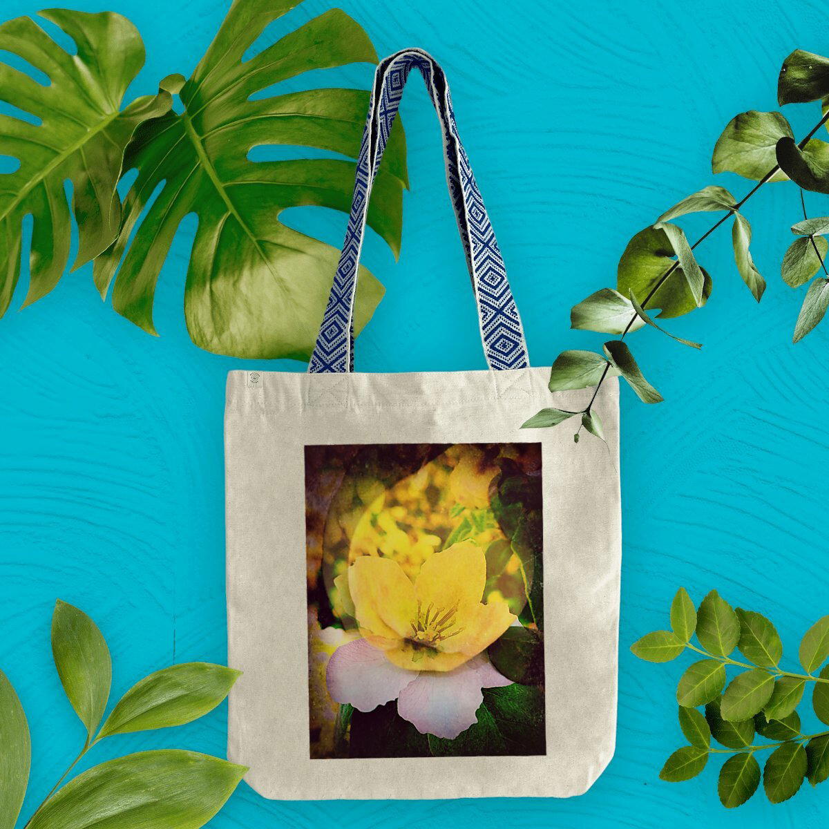 Image front fruit et fleur : Tote Bag éthnique coton et polyester recylés