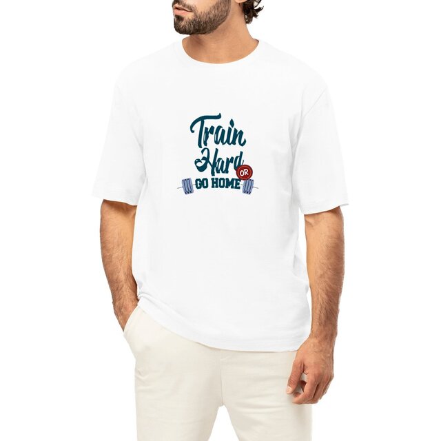 Image front T-shirt oversize homme train hard or go home bleu
