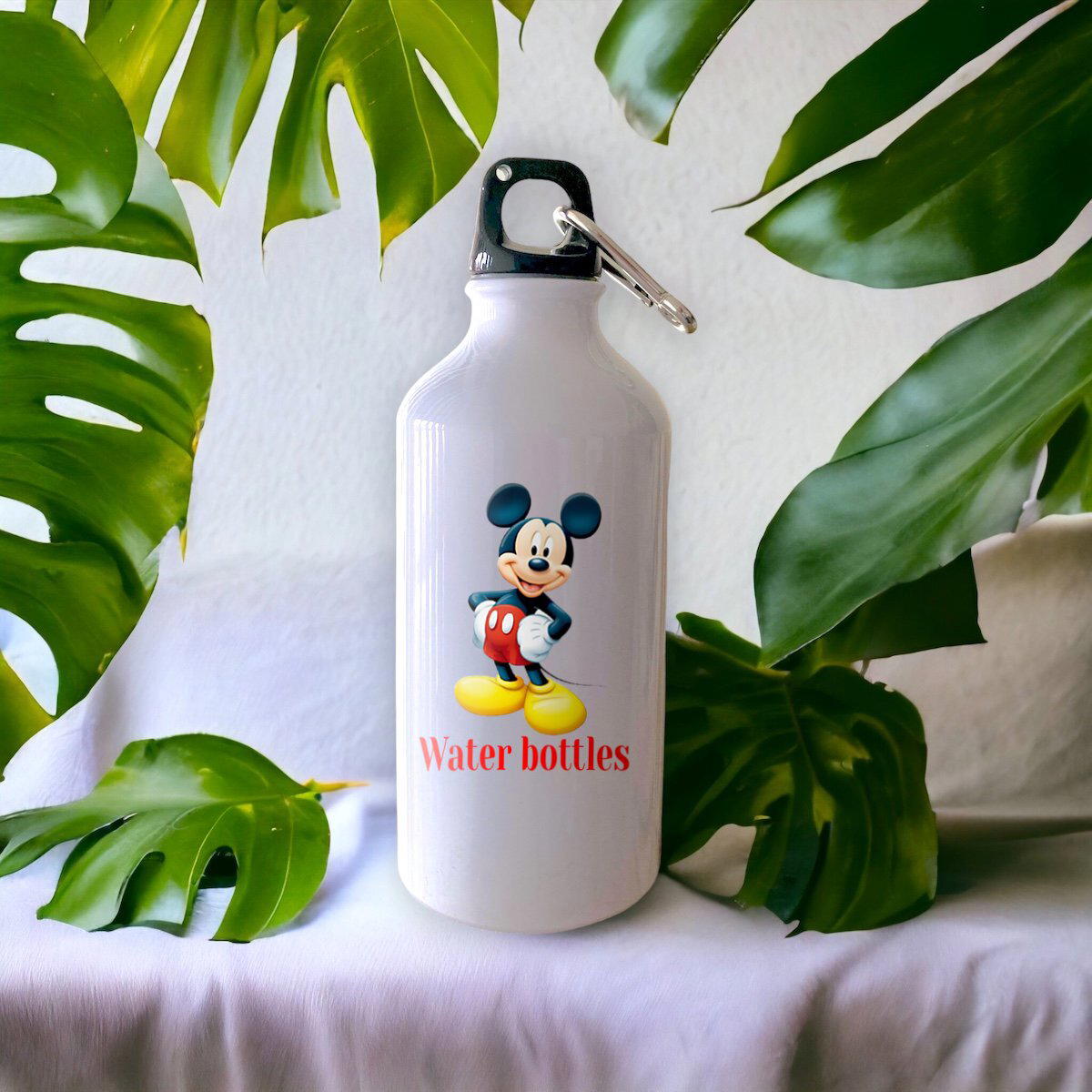 Image front Water bottles miky mause