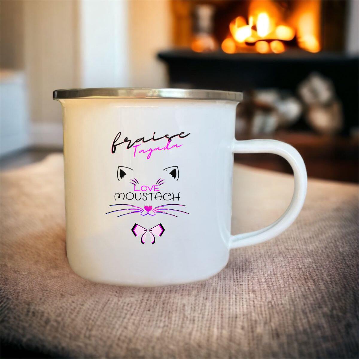 Image front MUG LOVE MOUSTACH FRAISE TAGADA