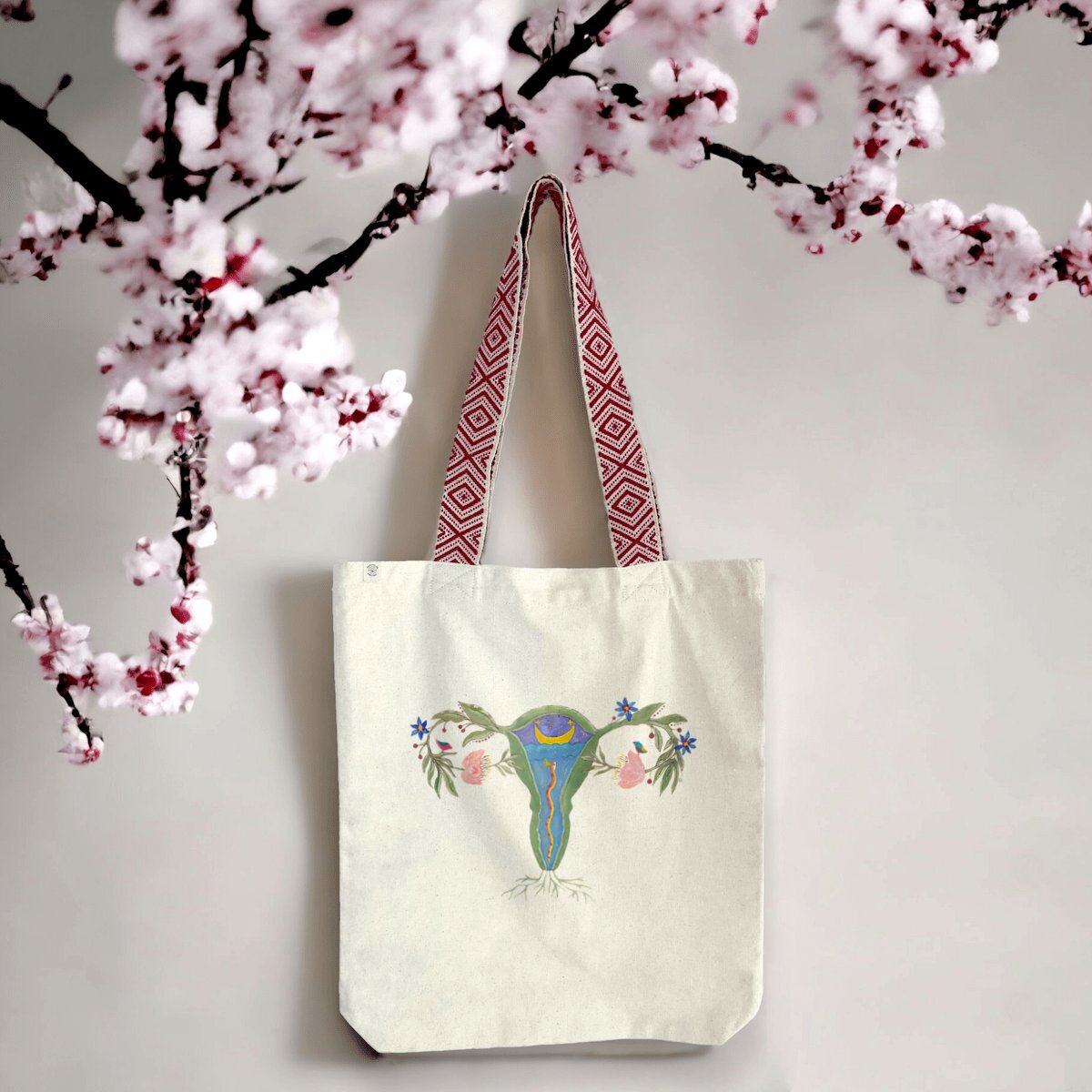 Image front Uterus Ethnic totebag