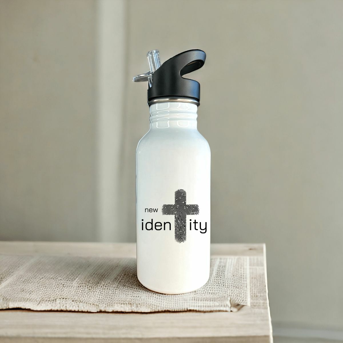 Image front Stainless steel water bottle with straw Premium+ New Identity