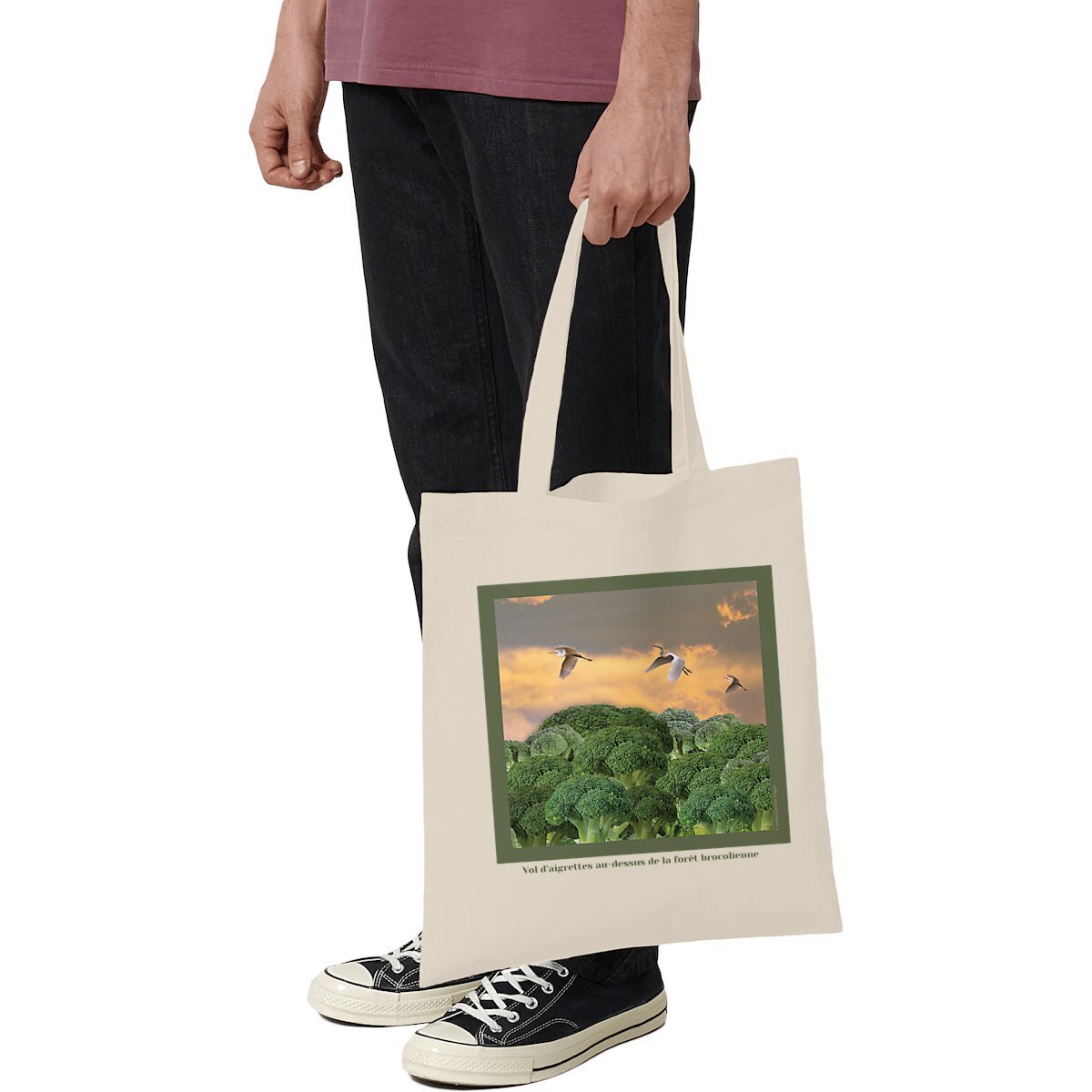 Image front Tote Bag léger "Vol d'aigrettes au-dessus de la forêt brocolienne"