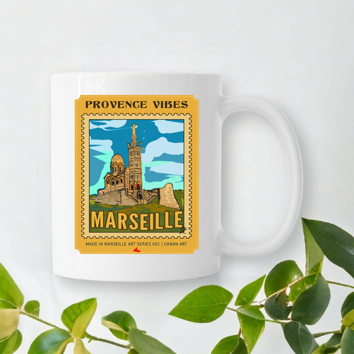 Mug céramique - La bonne mère veille sur Marseille