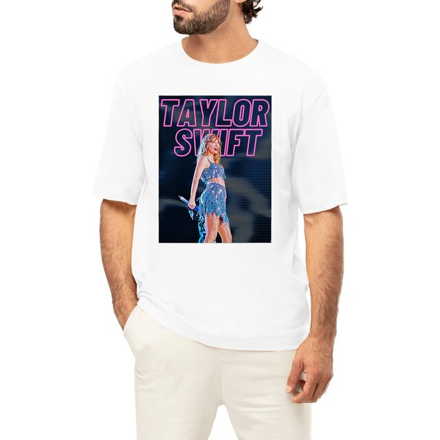 Image front Taylor Swift Oversized Fit