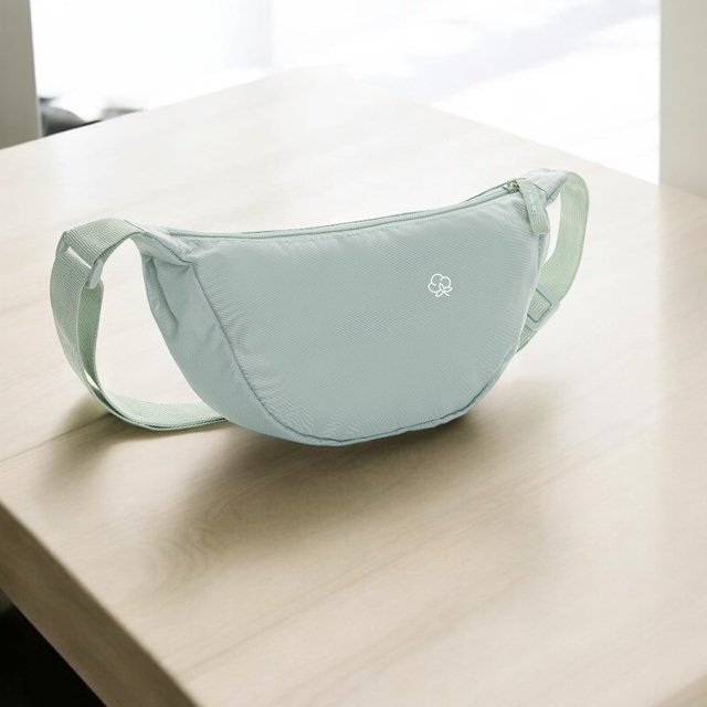 Image front Recycled Polyester Hip Bag